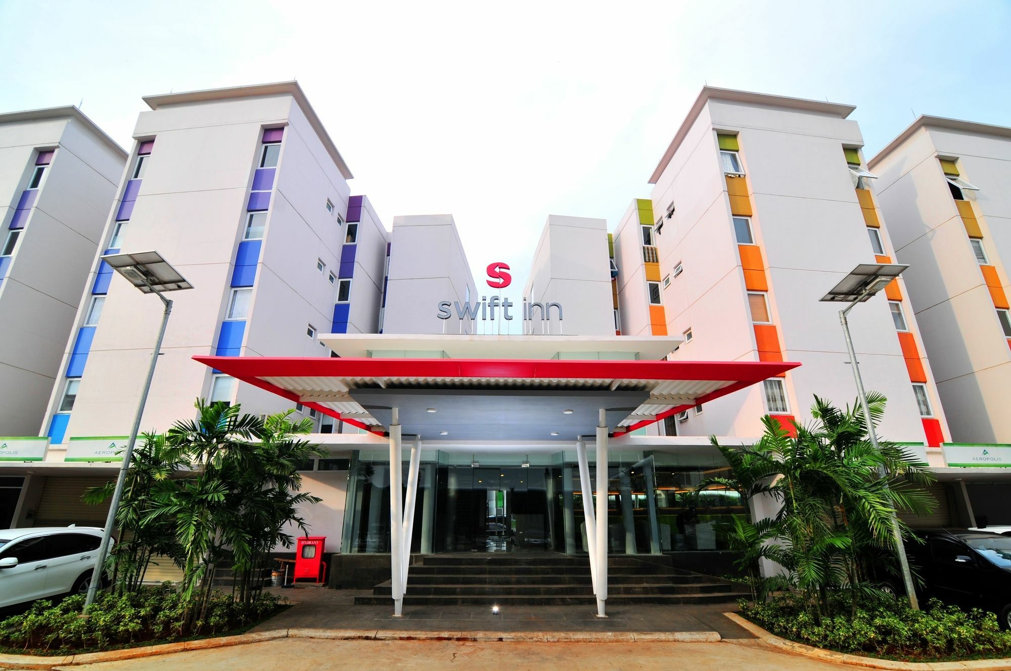 Swift Inn Aeropolis Airport Tangerang Exterior photo